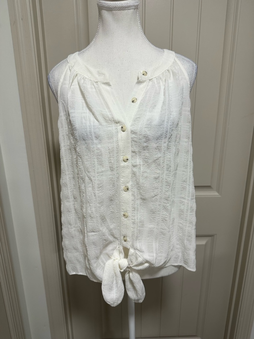 Rose & Olive Cream Tie-Front Button Cami